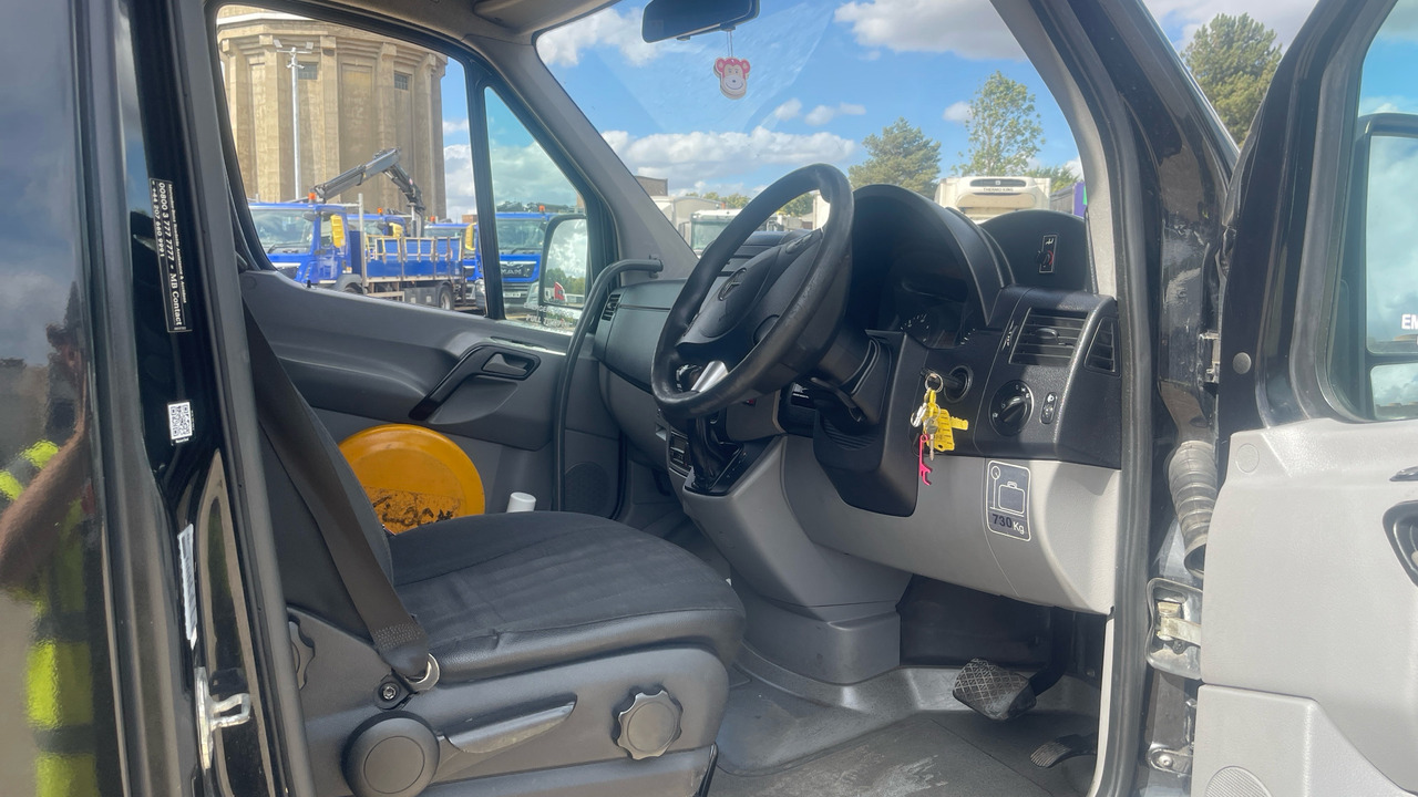 MERCEDES-BENZ SPRINTER TRANSFER 35 - 소형 버스, 승합차 : 사진 5 MERCEDES-BENZ SPRINTER TRANSFER 35 - 소형 버스, 승합차 : 사진 5