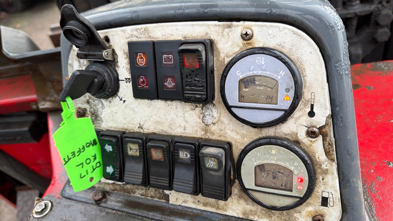 트럭 장착 지게차 MOFFETT M4 20.3 : 사진 6 트럭 장착 지게차 MOFFETT M4 20.3 : 사진 6