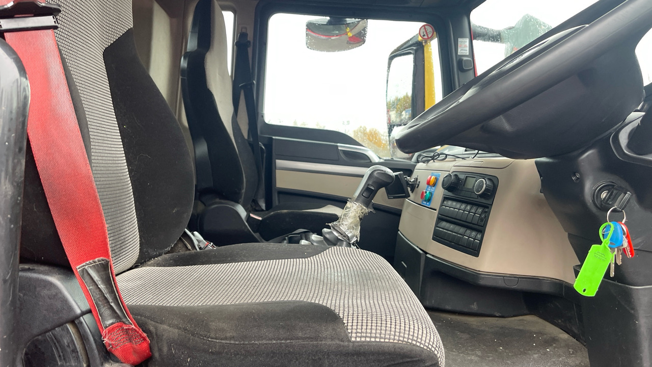 Man TGS 26.360 - 드롭사이드/ 플랫베드 트럭, 크레인 트럭 : 사진 5 Man TGS 26.360 - 드롭사이드/ 플랫베드 트럭, 크레인 트럭 : 사진 5