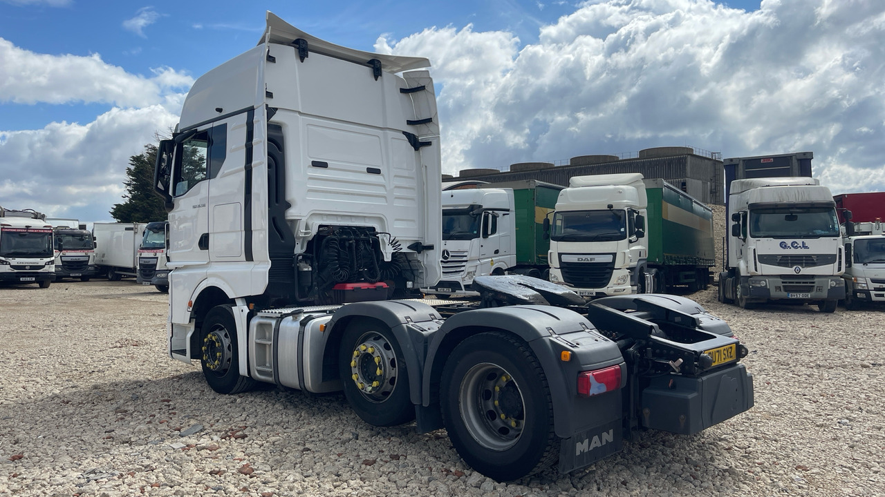 Man TGX 26.510 - 트랙터 유닛 : 사진 4 Man TGX 26.510 - 트랙터 유닛 : 사진 4