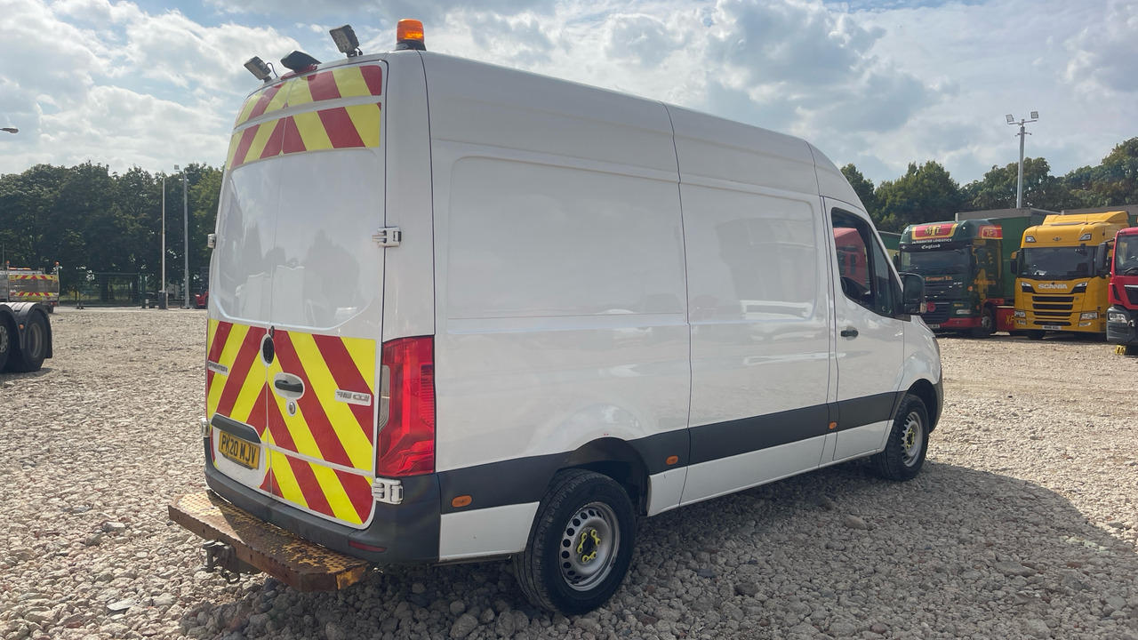 Mercedes-Benz Sprinter 316 CDI - 패널 밴 : 사진 4 Mercedes-Benz Sprinter 316 CDI - 패널 밴 : 사진 4
