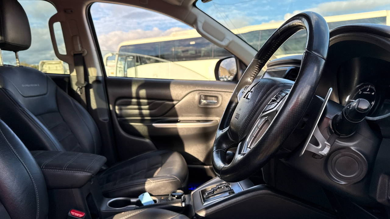 Mitsubishi L200 DI-D 2.3 Barbarian X 150PS - 픽업트럭, 콤비 밴 : 사진 5 Mitsubishi L200 DI-D 2.3 Barbarian X 150PS - 픽업트럭, 콤비 밴 : 사진 5