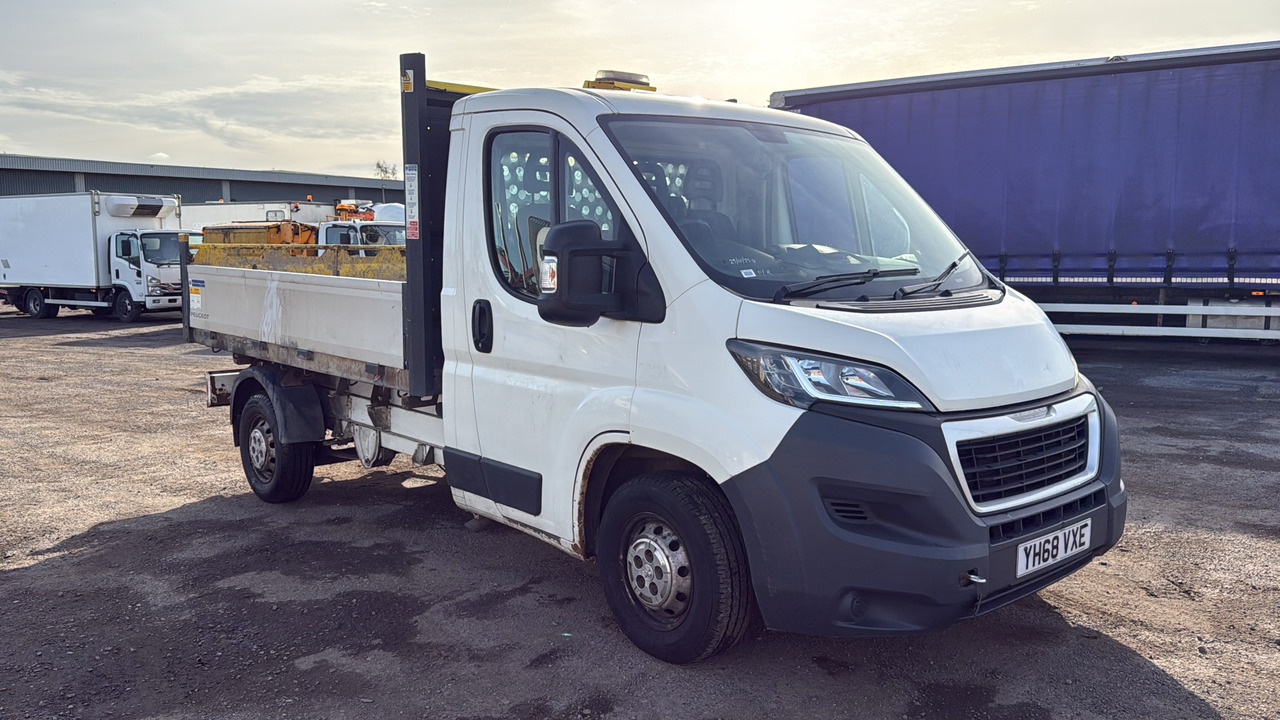 PEUGEOT BOXER 355 2.0 BlueHDi 130ps - 덤프 밴 : 사진 1 PEUGEOT BOXER 355 2.0 BlueHDi 130ps - 덤프 밴 : 사진 1