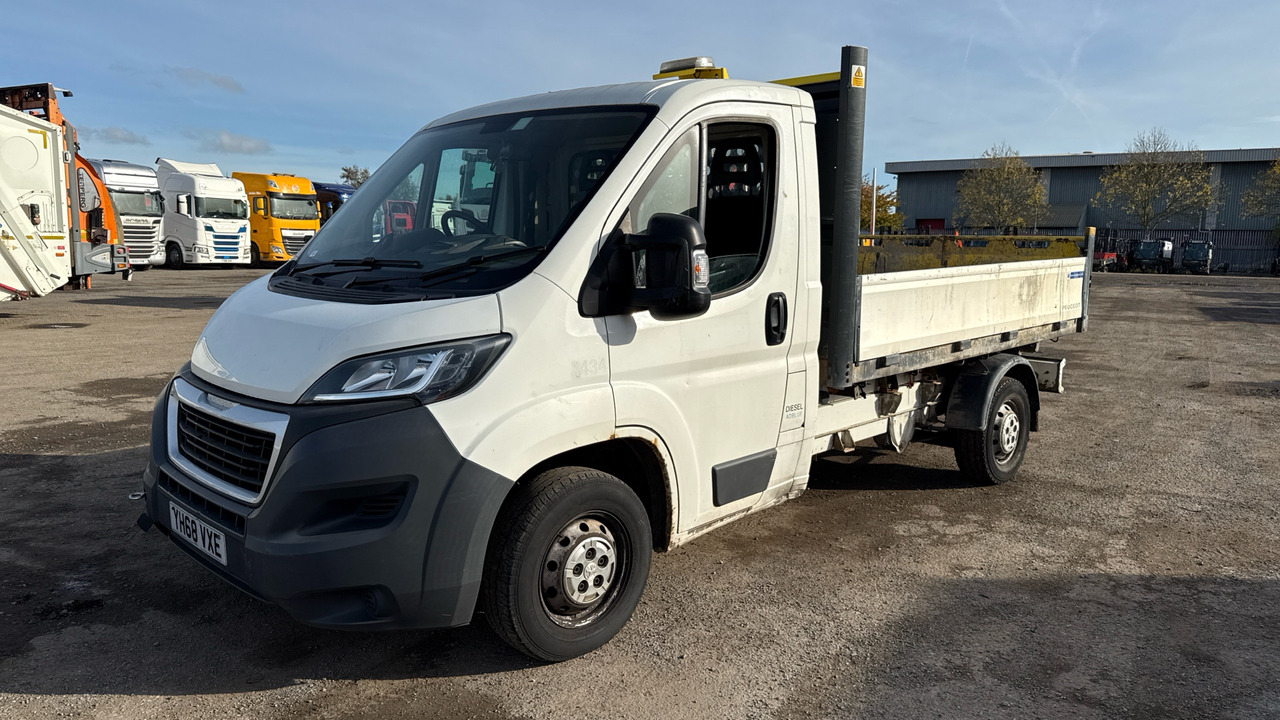 PEUGEOT BOXER 355 2.0 BlueHDi 130ps - 덤프 밴 : 사진 3 PEUGEOT BOXER 355 2.0 BlueHDi 130ps - 덤프 밴 : 사진 3