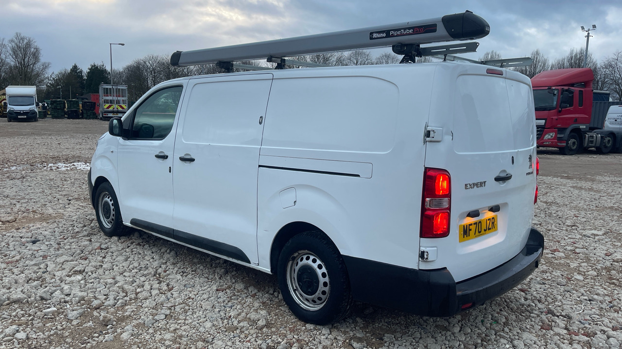 PEUGEOT EXPERT PROFESSIONAL 1.5 BLUEHDI - 패널 밴 : 사진 3 PEUGEOT EXPERT PROFESSIONAL 1.5 BLUEHDI - 패널 밴 : 사진 3