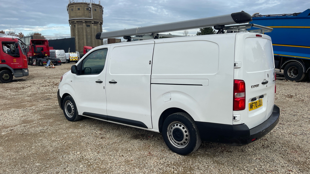 PEUGEOT EXPERT PROFESSIONAL 1200 1.5 BLUE HDI 100PS - 소형 밴 : 사진 3 PEUGEOT EXPERT PROFESSIONAL 1200 1.5 BLUE HDI 100PS - 소형 밴 : 사진 3