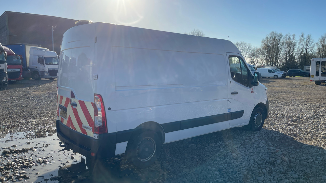 RENAULT MASTER 35 - 패널 밴 : 사진 4 RENAULT MASTER 35 - 패널 밴 : 사진 4