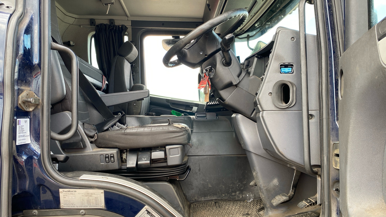 SCANIA P 410 - 자동 운반 장치 트럭 : 사진 5 SCANIA P 410 - 자동 운반 장치 트럭 : 사진 5