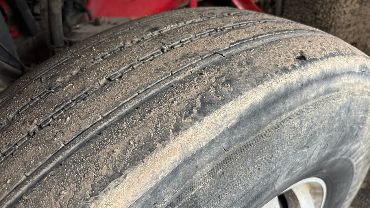 트랙터 유닛 VOLVO FM 12 : 사진 22