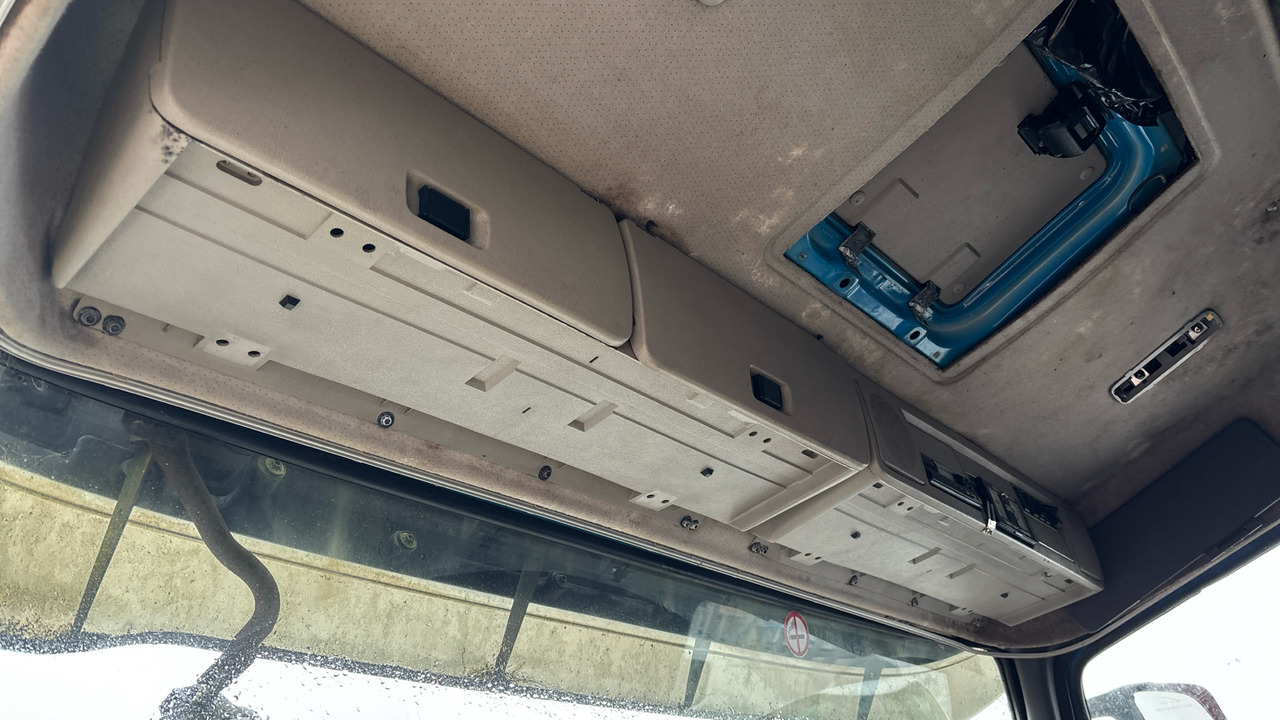 트랙터 유닛 VOLVO FM 12 : 사진 16