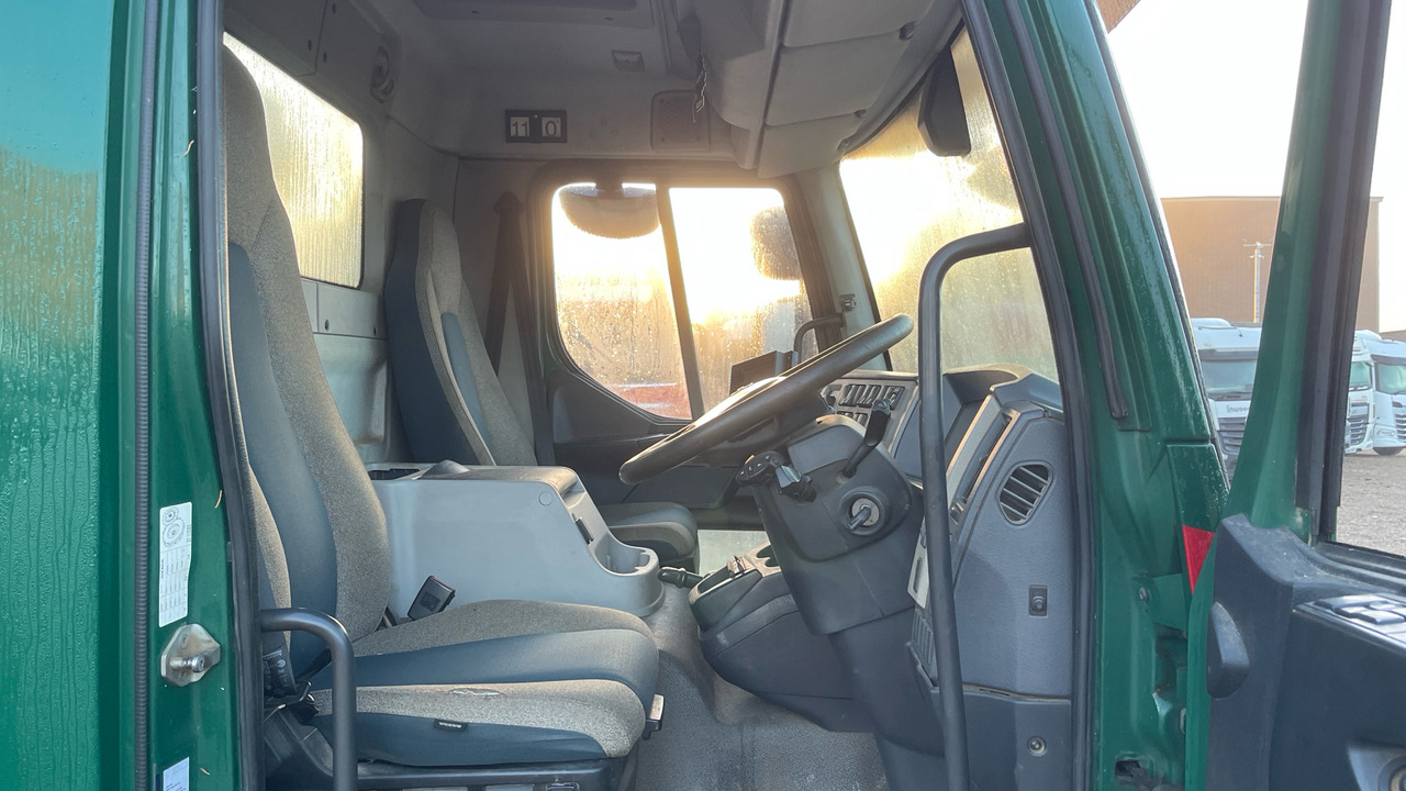 Volvo FL 250 - 스킵 로더 트럭 : 사진 5 Volvo FL 250 - 스킵 로더 트럭 : 사진 5