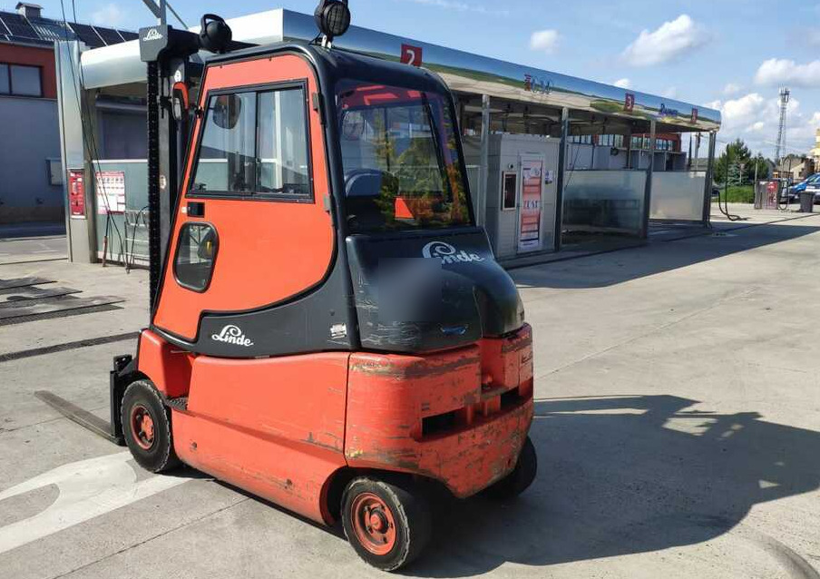Linde E25, battery 2019 - 전기 지게차 : 사진 2 Linde E25, battery 2019 - 전기 지게차 : 사진 2