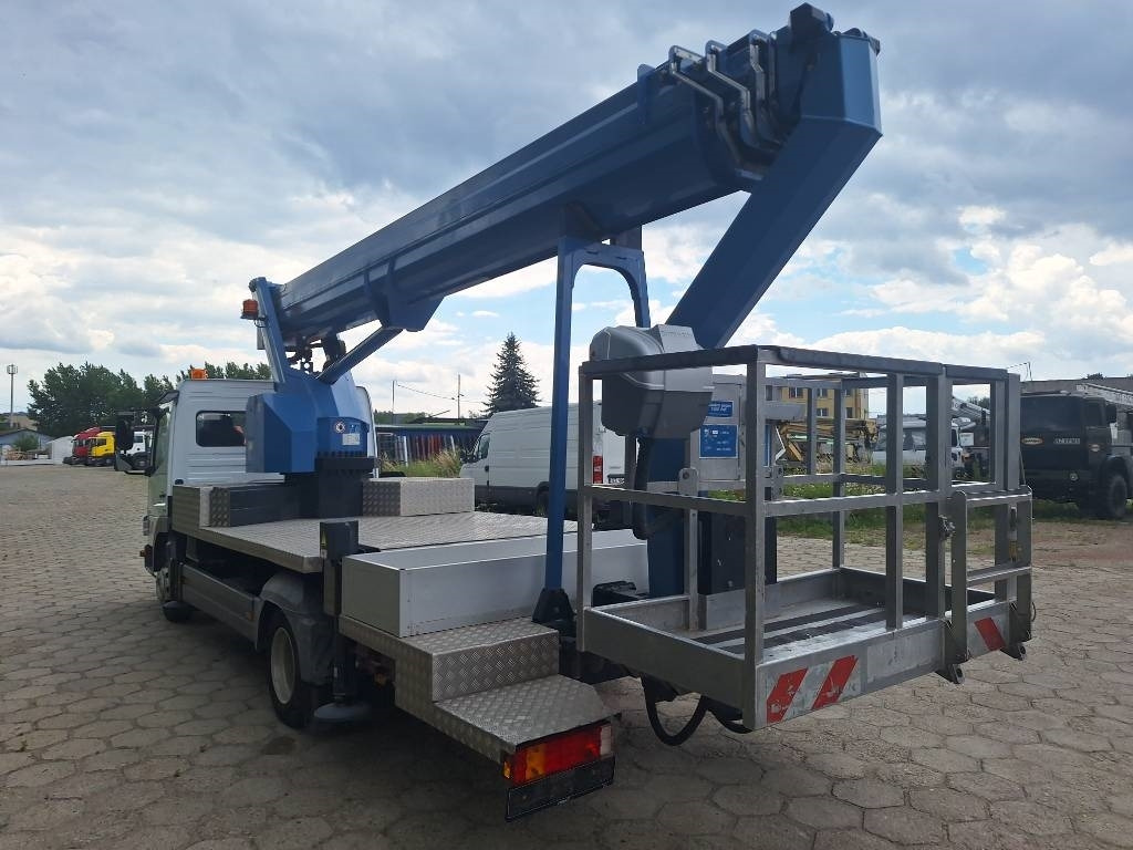 Mercedes-Benz Wumag WT 300  - 텔레스코픽 붐 : 사진 4 Mercedes-Benz Wumag WT 300  - 텔레스코픽 붐 : 사진 4