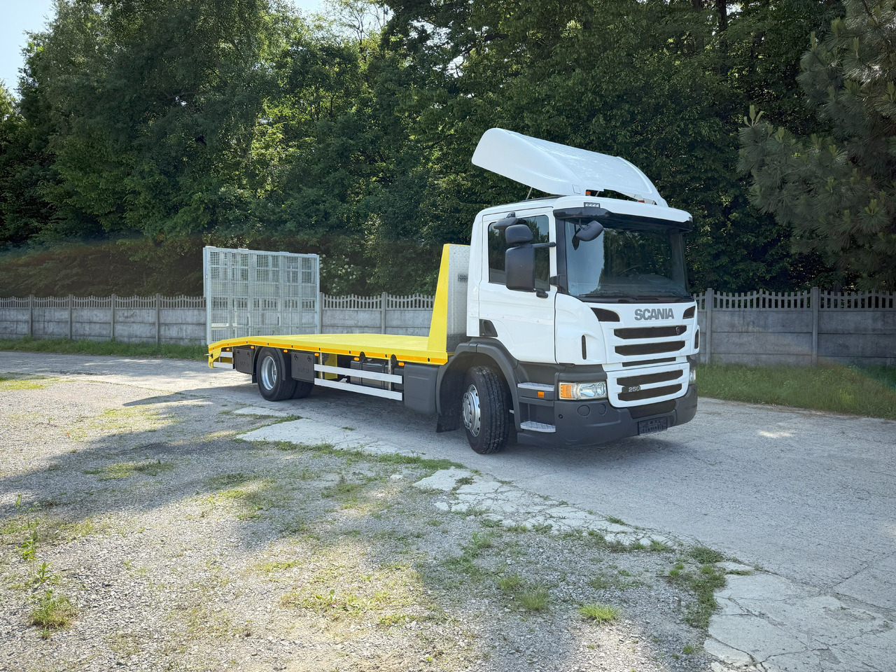 SCANIA P280 - 견인 트럭 : 사진 1 SCANIA P280 - 견인 트럭 : 사진 1