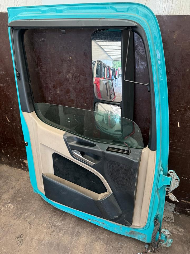 ACTROS MP4 Fahrertür Blau Spiegel Innenverkleidung LN 44 - 도어 및 부품 트럭 용 : 사진 2 ACTROS MP4 Fahrertür Blau Spiegel Innenverkleidung LN 44 - 도어 및 부품 트럭 용 : 사진 2