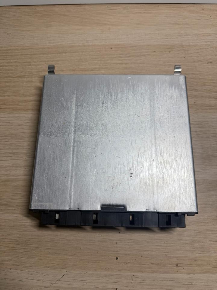 ATEGO VDO ELEKTRONIK FMR Steuergerät A0004465402 - ECU 트럭 용 : 사진 3 ATEGO VDO ELEKTRONIK FMR Steuergerät A0004465402 - ECU 트럭 용 : 사진 3