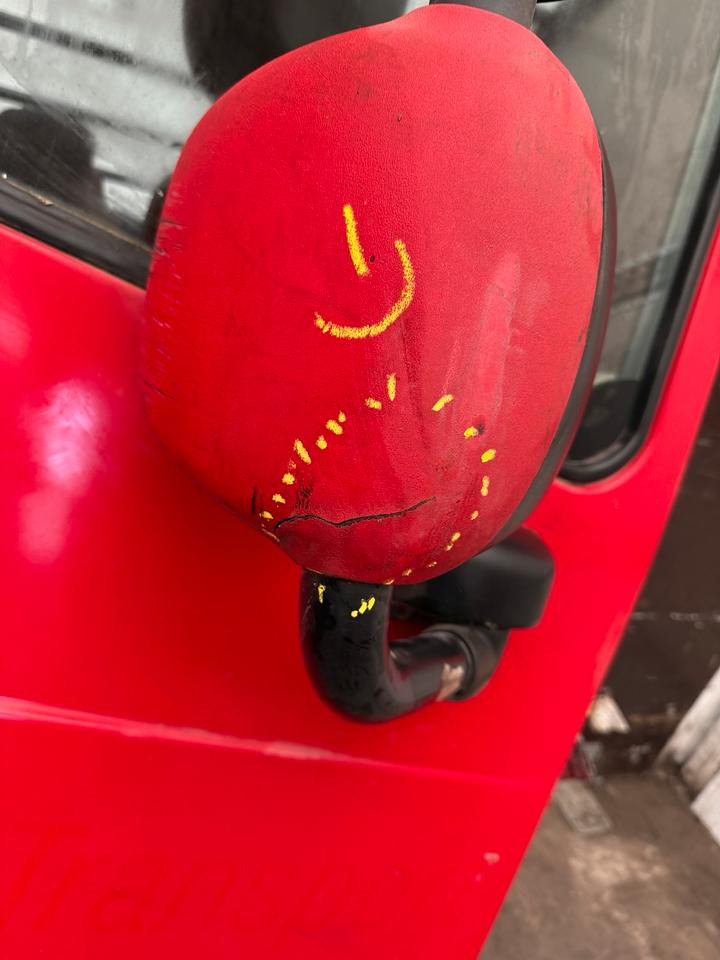 DAF XF 105,460 Beifahrertür Rot Spiegel Innenverkleidung LN 46 - 도어 및 부품 트럭 용 : 사진 2 DAF XF 105,460 Beifahrertür Rot Spiegel Innenverkleidung LN 46 - 도어 및 부품 트럭 용 : 사진 2