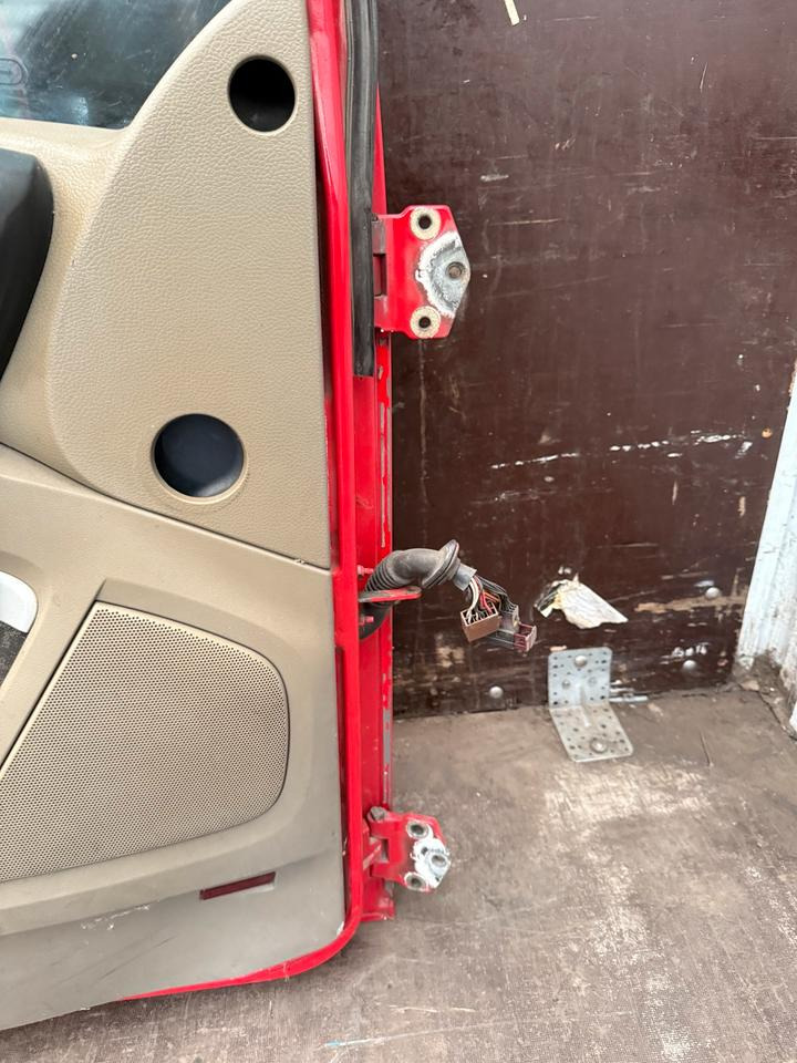 DAF XF 105,460 Fahrertür Rot Spiegel Innenverkleidung LN 47 - 도어 및 부품 트럭 용 : 사진 3 DAF XF 105,460 Fahrertür Rot Spiegel Innenverkleidung LN 47 - 도어 및 부품 트럭 용 : 사진 3