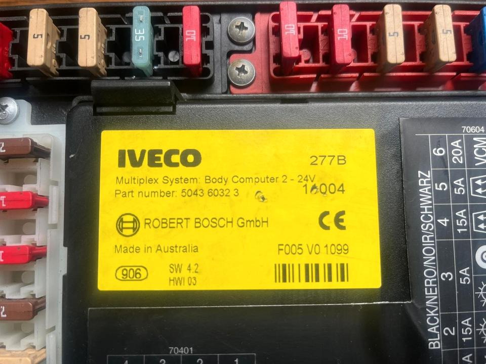 IVECO Sicherungskasten Multiplex System Body Computer 504360323 - 퓨즈 트럭 용 : 사진 2 IVECO Sicherungskasten Multiplex System Body Computer 504360323 - 퓨즈 트럭 용 : 사진 2