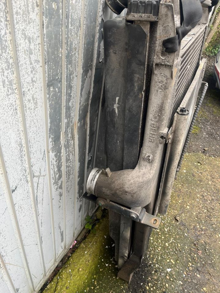IVECO Stralis Kühlerpaket Wasserkühler Radiator Kühler 41214781 - 라디에이터 트럭 용 : 사진 3 IVECO Stralis Kühlerpaket Wasserkühler Radiator Kühler 41214781 - 라디에이터 트럭 용 : 사진 3