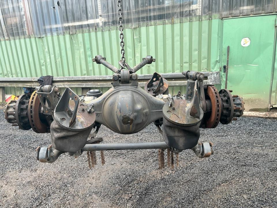 MAN TGM 15.290 Hinterachse 37:10 /81.35010.6168 mit Schnee ketten - 뒷 차축 트럭 용 : 사진 3 MAN TGM 15.290 Hinterachse 37:10 /81.35010.6168 mit Schnee ketten - 뒷 차축 트럭 용 : 사진 3