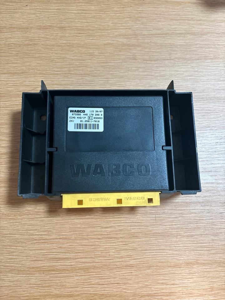 MAN WABCO Steuergerät ECAS 4*2 81.25811-7018 - ECU 트럭 용 : 사진 1 MAN WABCO Steuergerät ECAS 4*2 81.25811-7018 - ECU 트럭 용 : 사진 1