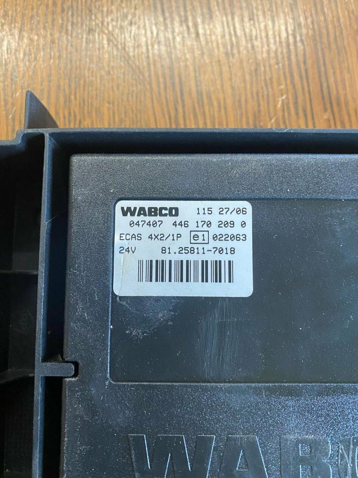 MAN WABCO Steuergerät ECAS 4*2 81.25811-7018 - ECU 트럭 용 : 사진 2 MAN WABCO Steuergerät ECAS 4*2 81.25811-7018 - ECU 트럭 용 : 사진 2