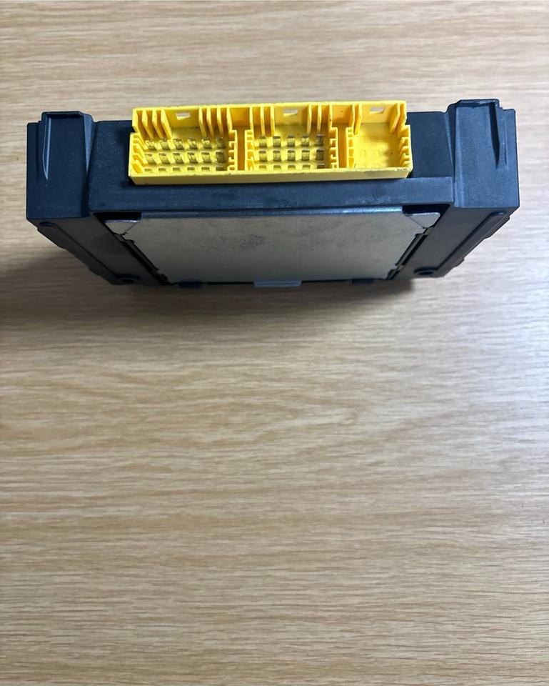 MAN WABCO Steuergerät ECAS 4*2 81.25811-7024 - ECU 트럭 용 : 사진 3 MAN WABCO Steuergerät ECAS 4*2 81.25811-7024 - ECU 트럭 용 : 사진 3