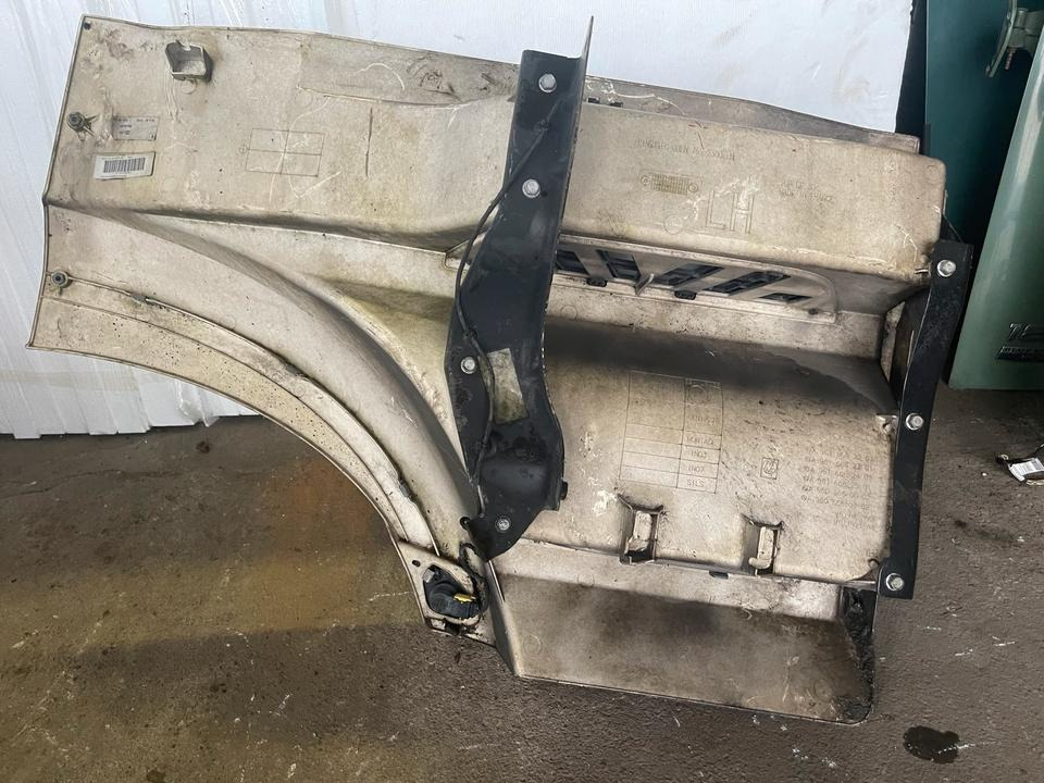 Mercedes ACTROS MP4 Einstieg Links A9616662201 - 걸음 트럭 용 : 사진 2 Mercedes ACTROS MP4 Einstieg Links A9616662201 - 걸음 트럭 용 : 사진 2