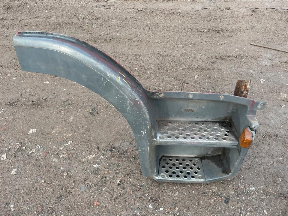 Mercedes ATEGO 12TN Einstieg Rechts Kotflügel - 걸음 트럭 용 : 사진 1 Mercedes ATEGO 12TN Einstieg Rechts Kotflügel - 걸음 트럭 용 : 사진 1