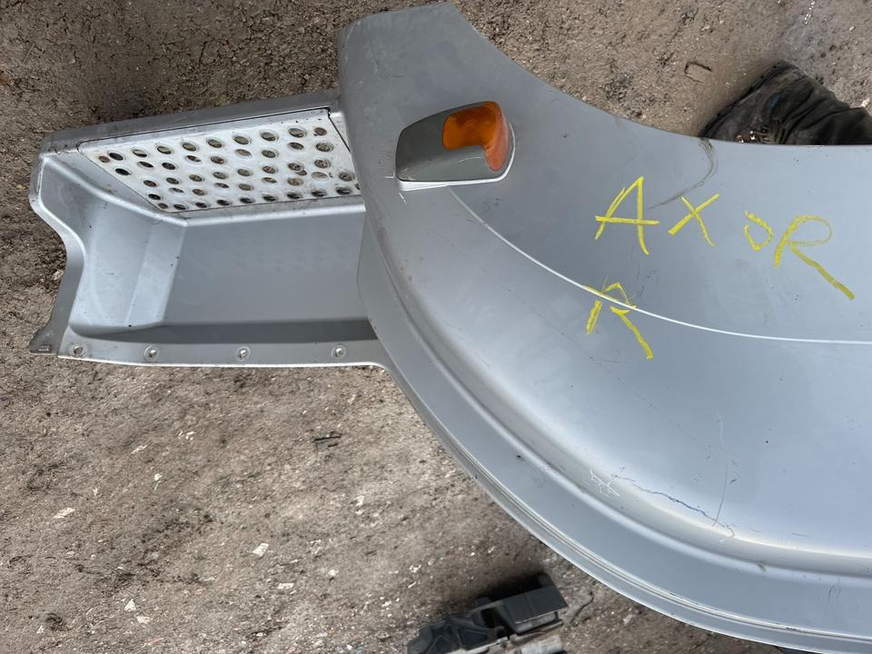 Mercedes AXOR Einstieg Rechts Kotflügel - 걸음 트럭 용 : 사진 3 Mercedes AXOR Einstieg Rechts Kotflügel - 걸음 트럭 용 : 사진 3