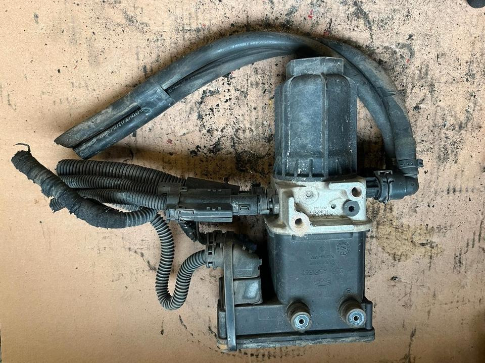 Mercedes Actros MP4 AdBlue Pumpe A0001405378 - 연료 펌프 트럭 용 : 사진 1 Mercedes Actros MP4 AdBlue Pumpe A0001405378 - 연료 펌프 트럭 용 : 사진 1