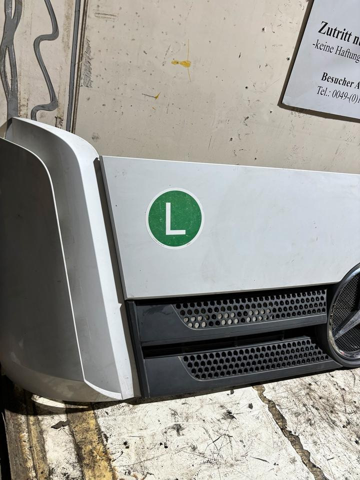 Mercedes Actros MP4 Motorhaube A9607500409 - 차양 트럭 용 : 사진 2 Mercedes Actros MP4 Motorhaube A9607500409 - 차양 트럭 용 : 사진 2