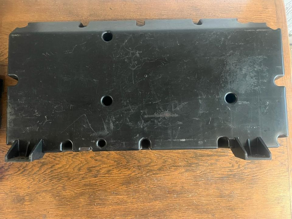 Mercedes Actros MP4 Subwoofer Soundsystem Bass A0018206202 - 대시보드 트럭 용 : 사진 5 Mercedes Actros MP4 Subwoofer Soundsystem Bass A0018206202 - 대시보드 트럭 용 : 사진 5