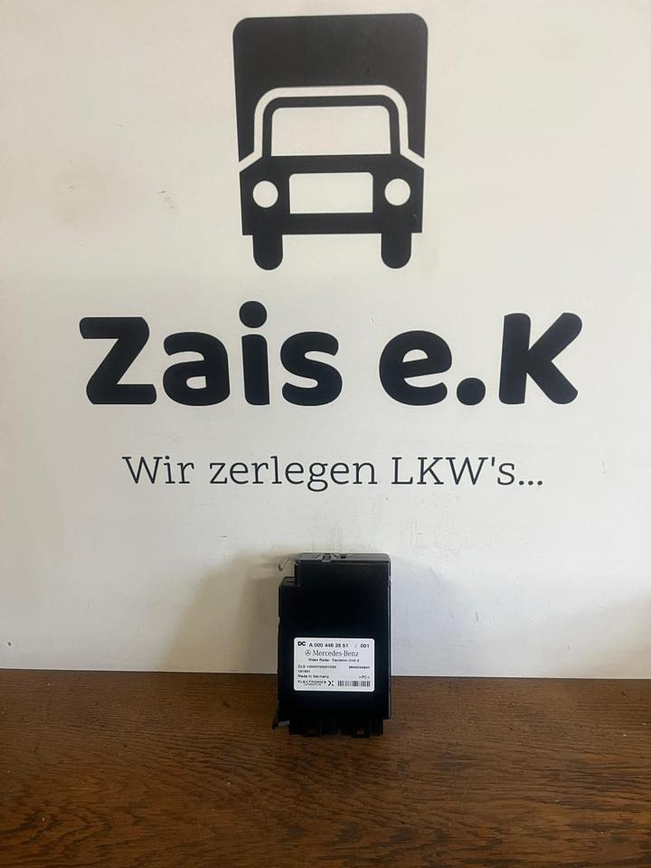 Mercedes Actros MP4 Video Radar Steuergerät A0004463551 - ECU 트럭 용 : 사진 1 Mercedes Actros MP4 Video Radar Steuergerät A0004463551 - ECU 트럭 용 : 사진 1