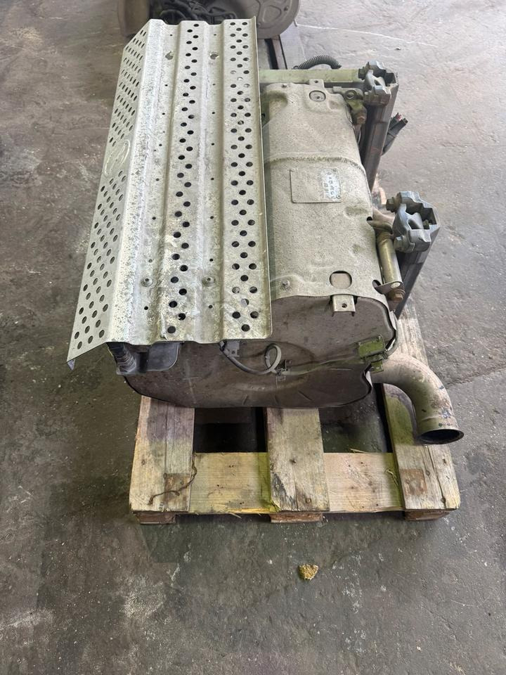 Mercedes Atego 4 EU6 Auspuff Katalysator A0054906912 - 촉매 컨버터 트럭 용 : 사진 1 Mercedes Atego 4 EU6 Auspuff Katalysator A0054906912 - 촉매 컨버터 트럭 용 : 사진 1