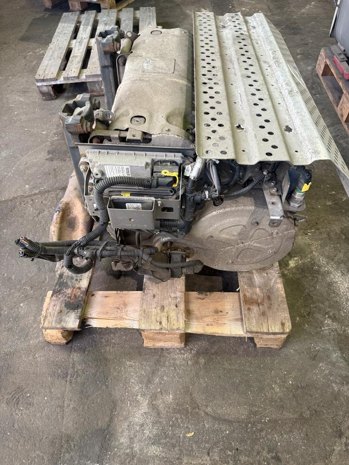 Mercedes Atego 4 EU6 Auspuff Katalysator A0054906912 - 촉매 컨버터 트럭 용 : 사진 3 Mercedes Atego 4 EU6 Auspuff Katalysator A0054906912 - 촉매 컨버터 트럭 용 : 사진 3