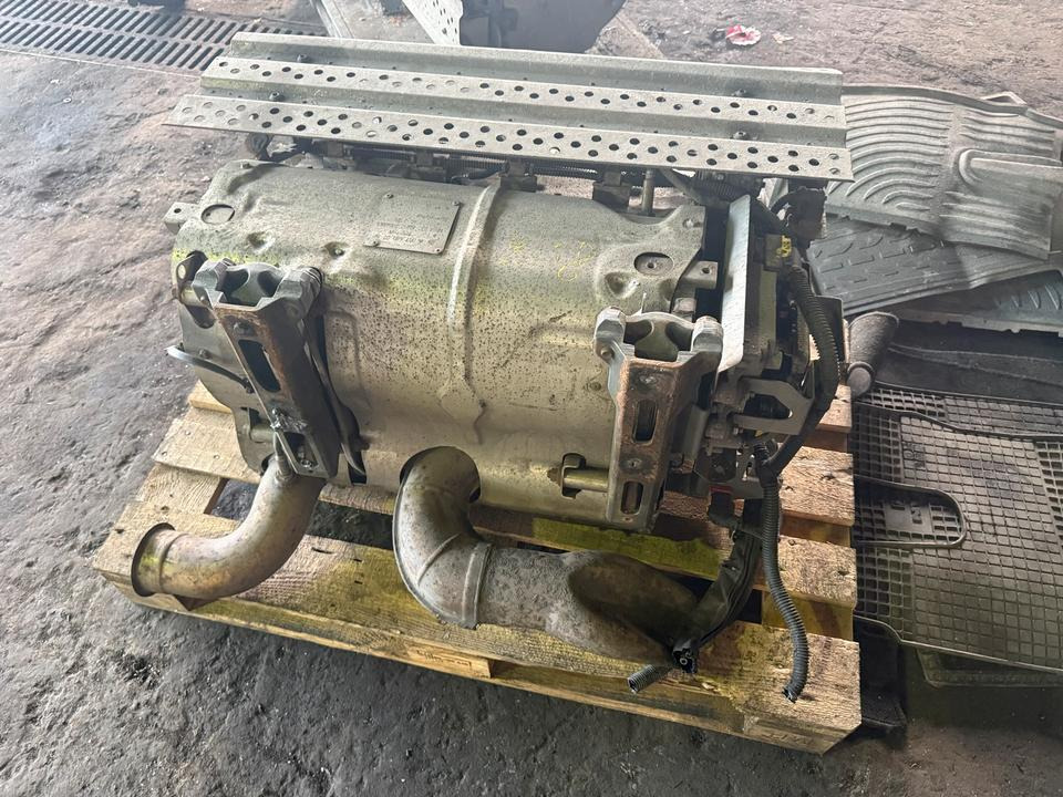 Mercedes Atego 4 EU6 Auspuff Katalysator A0074909712 - 촉매 컨버터 트럭 용 : 사진 4 Mercedes Atego 4 EU6 Auspuff Katalysator A0074909712 - 촉매 컨버터 트럭 용 : 사진 4