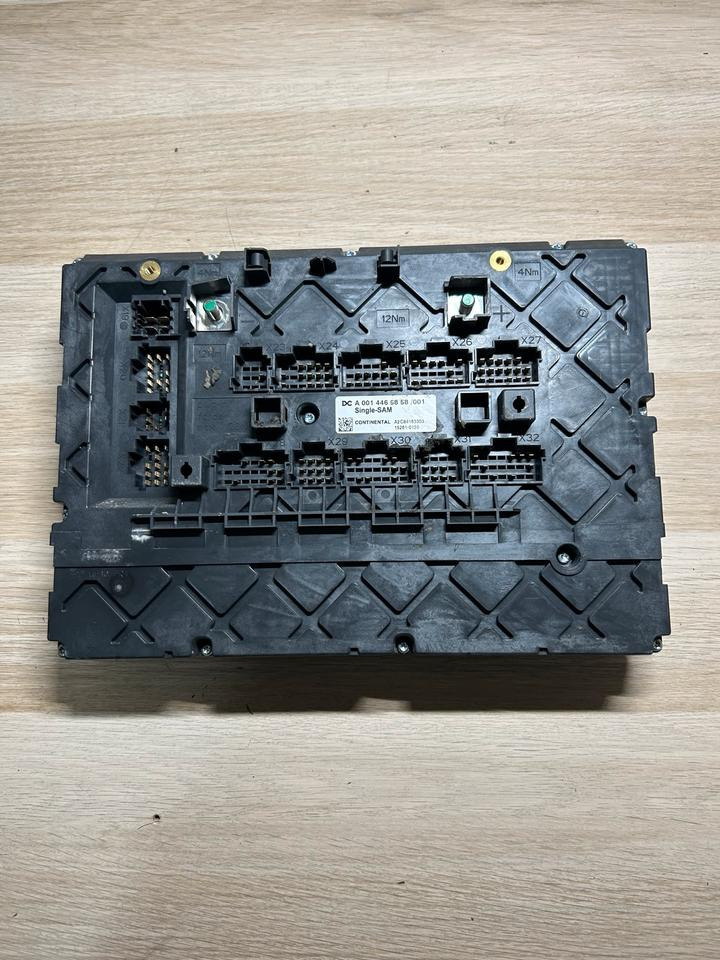 Mercedes Atego 4 EU6 Sicherungskasten A0014465858 - 퓨즈 : 사진 3 Mercedes Atego 4 EU6 Sicherungskasten A0014465858 - 퓨즈 : 사진 3