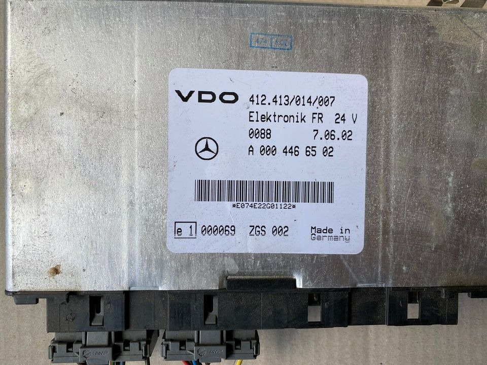 Mercedes Atego Elektronik FR VDO Steuergerät A 000 446 65 02 - ECU 트럭 용 : 사진 2 Mercedes Atego Elektronik FR VDO Steuergerät A 000 446 65 02 - ECU 트럭 용 : 사진 2