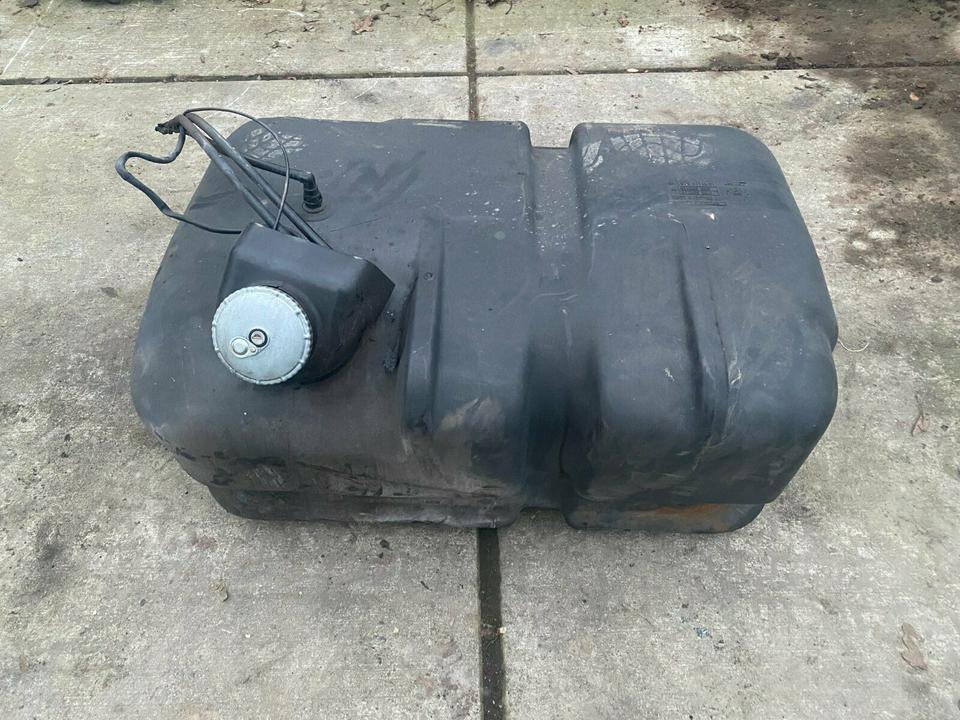 Mercedes Atego Tank Tankbehälter A 970470201, A 970471xx01 - 연료 탱크 트럭 용 : 사진 1 Mercedes Atego Tank Tankbehälter A 970470201, A 970471xx01 - 연료 탱크 트럭 용 : 사진 1
