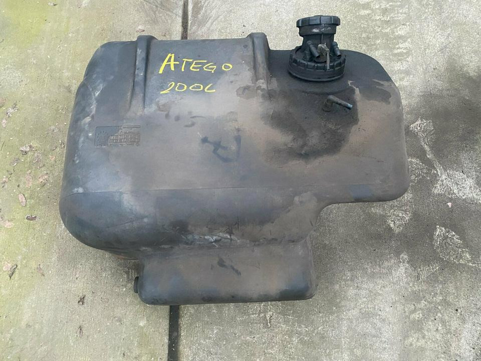 Mercedes Atego Tank Tankbehälter A 9704711501, A9704711201 - 연료 탱크 트럭 용 : 사진 3 Mercedes Atego Tank Tankbehälter A 9704711501, A9704711201 - 연료 탱크 트럭 용 : 사진 3