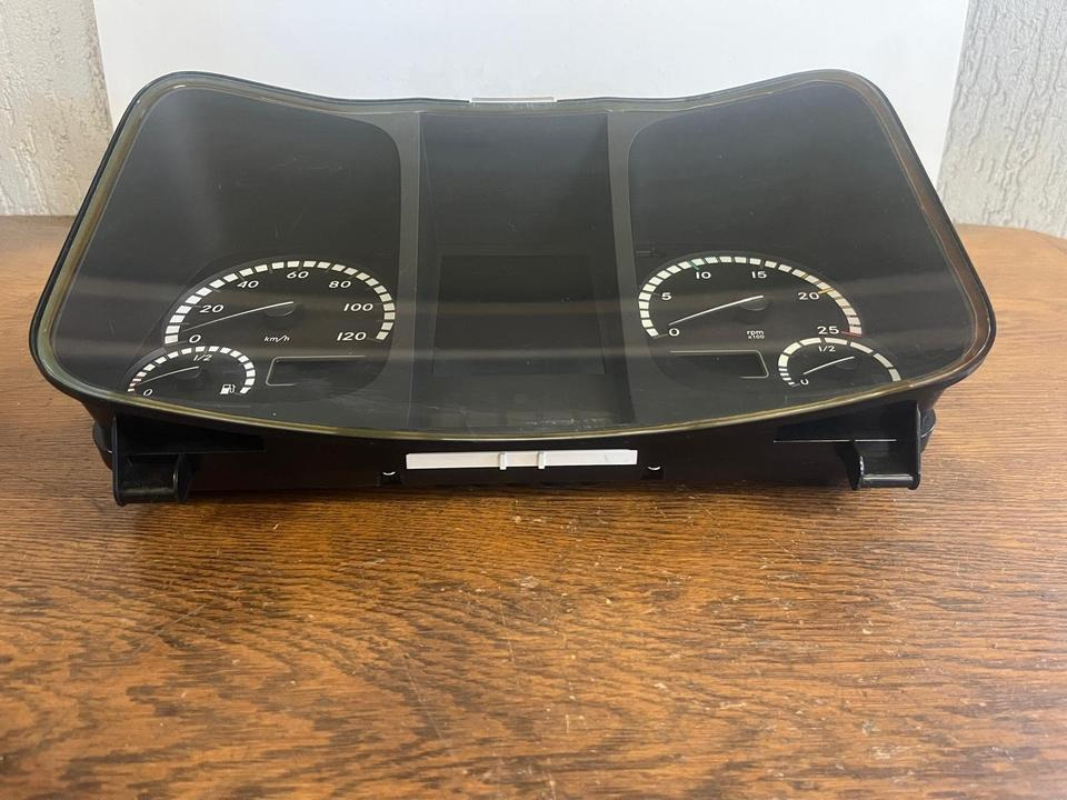 Mercedes Benz Actros MP4 Kombiinstrument / Tacho A0104464621 - 대시보드 트럭 용 : 사진 5 Mercedes Benz Actros MP4 Kombiinstrument / Tacho A0104464621 - 대시보드 트럭 용 : 사진 5