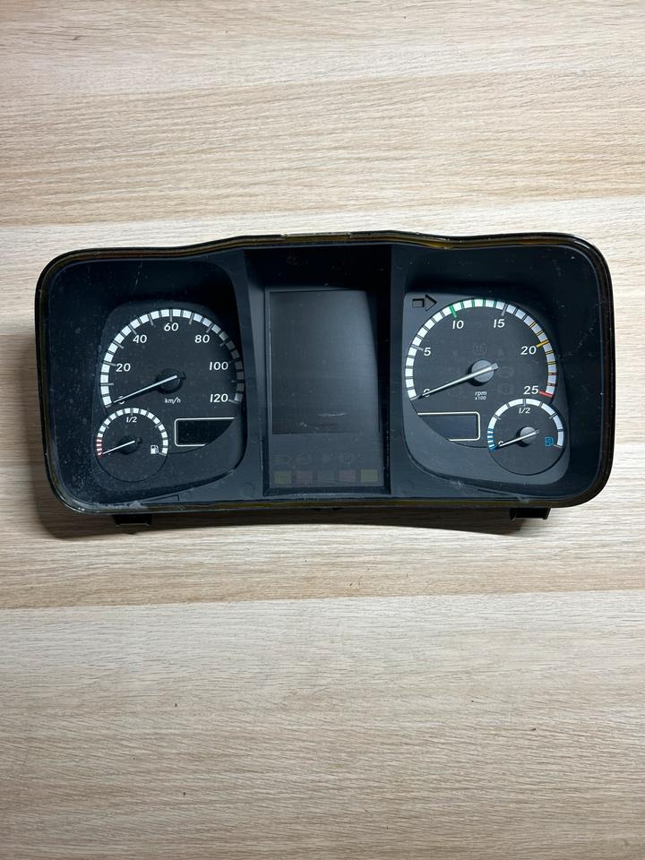 Mercedes Benz Actros MP4 Kombiinstrument/ Tacho A9614461021 - 대시보드 트럭 용 : 사진 2 Mercedes Benz Actros MP4 Kombiinstrument/ Tacho A9614461021 - 대시보드 트럭 용 : 사진 2