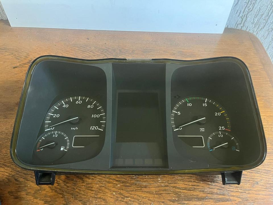 Mercedes Benz Actros MP4 Kombiinstrument / Tacho A9614466221 - 대시보드 트럭 용 : 사진 2 Mercedes Benz Actros MP4 Kombiinstrument / Tacho A9614466221 - 대시보드 트럭 용 : 사진 2