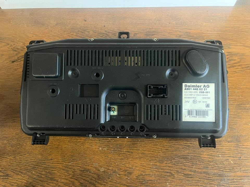 Mercedes Benz Actros MP4 Kombiinstrument / Tacho A9614466221 - 대시보드 트럭 용 : 사진 5 Mercedes Benz Actros MP4 Kombiinstrument / Tacho A9614466221 - 대시보드 트럭 용 : 사진 5