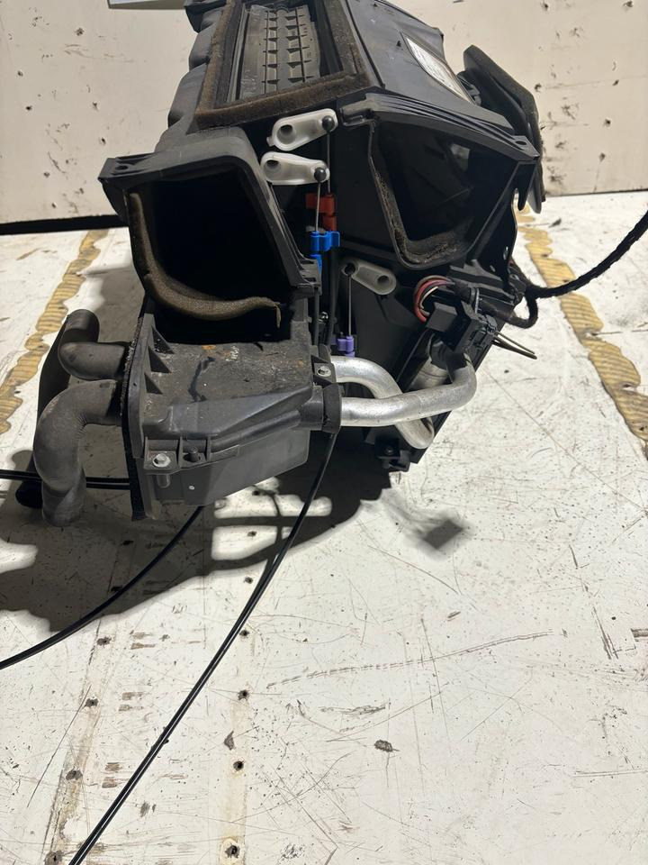 Mercedes-Benz Atego Heizung/Klimakasten A9408300160 - 난방/ 환기 트럭 용 : 사진 3 Mercedes-Benz Atego Heizung/Klimakasten A9408300160 - 난방/ 환기 트럭 용 : 사진 3