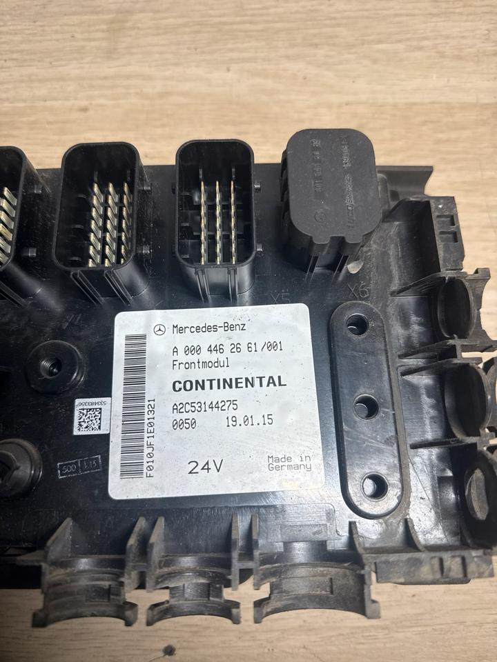 Mercedes Frontmodul CONTINENTAL A0004462661 - ECU 트럭 용 : 사진 3 Mercedes Frontmodul CONTINENTAL A0004462661 - ECU 트럭 용 : 사진 3
