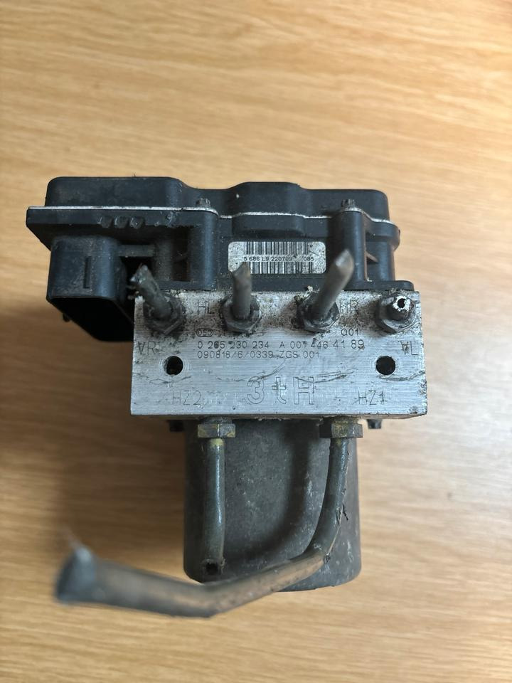 Mercedes Sprinter Hydraulikblock ABS Pumpe 0014464189 - 유압 트럭 용 : 사진 4 Mercedes Sprinter Hydraulikblock ABS Pumpe 0014464189 - 유압 트럭 용 : 사진 4