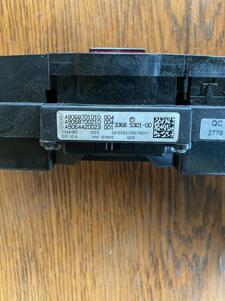 Mercedes Sprinter Warnblinkanlage Schalter A 906 870 10 10 - 운전실 및 내부 트럭 용 : 사진 3 Mercedes Sprinter Warnblinkanlage Schalter A 906 870 10 10 - 운전실 및 내부 트럭 용 : 사진 3